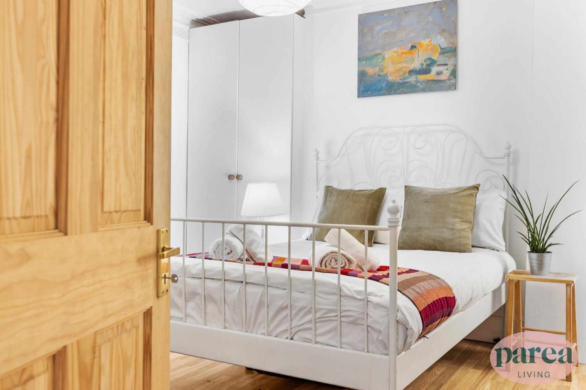 Parea Living - Cosy 1-Bed Artistic Flat At Newington Green Londres Extérieur photo